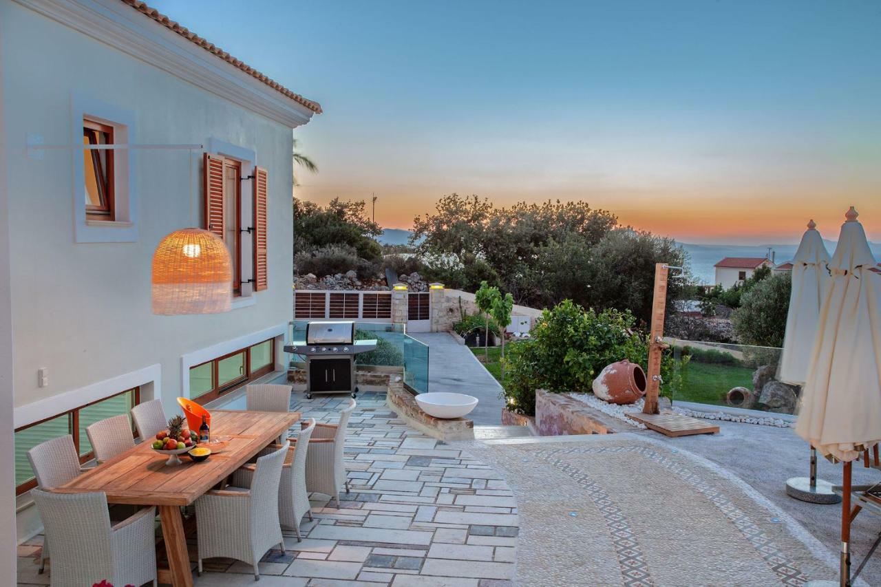 Delfini Villa Prinés المظهر الخارجي الصورة